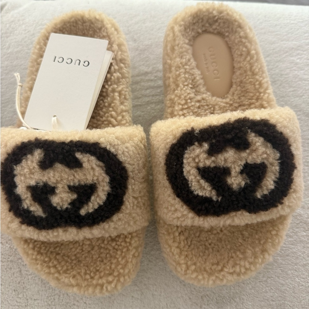 Gucci Tan Shearling Slippers